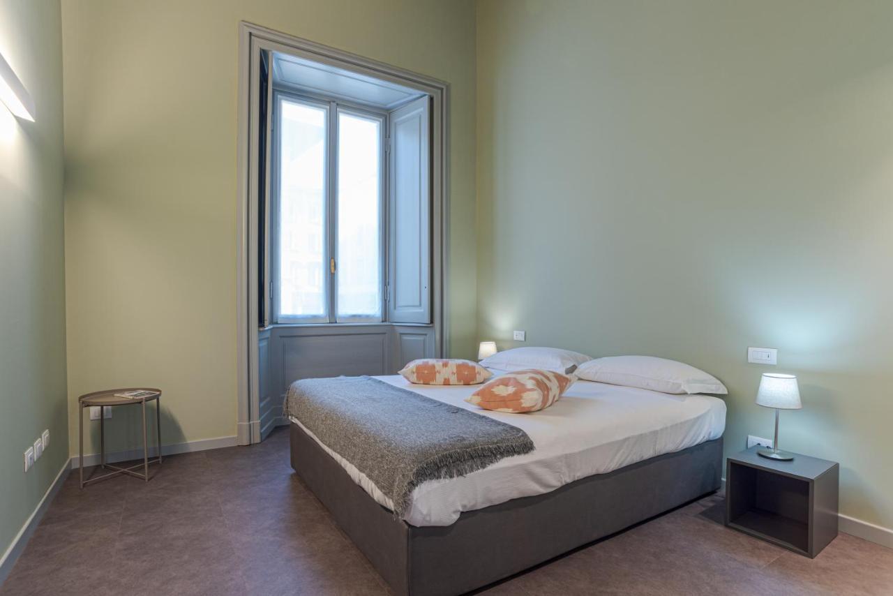 Suite Del Duomo - By MyhomeinКомо Экстерьер фото