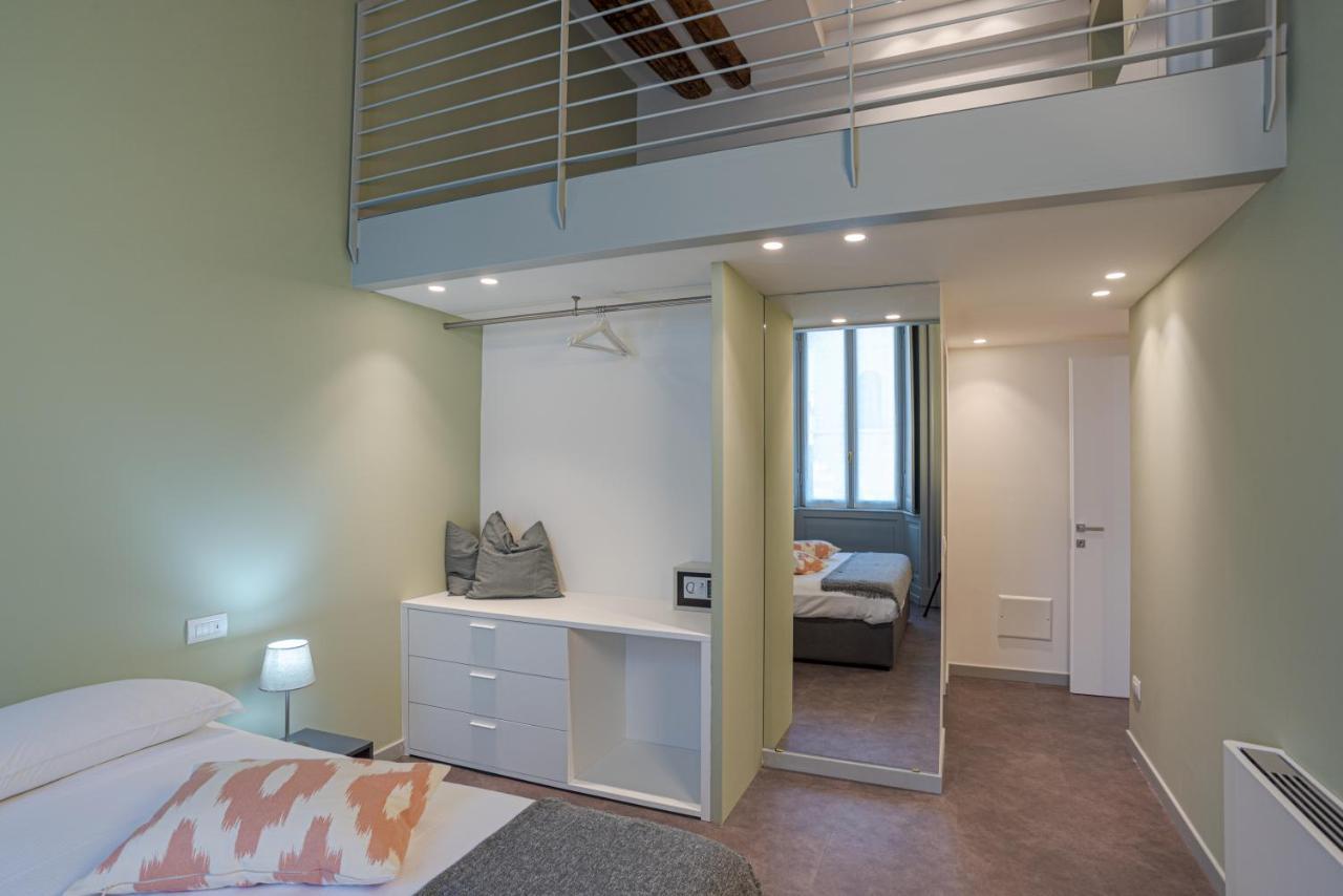 Suite Del Duomo - By MyhomeinКомо Экстерьер фото
